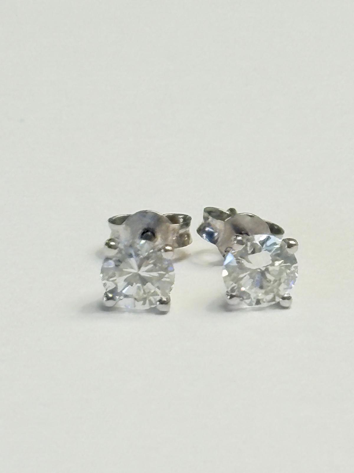 Diamond Earrings - Studs